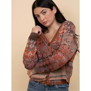 Cleo + Wolf Multicolor cropped fuzzy Knit Cardigan Sweater women’s size large